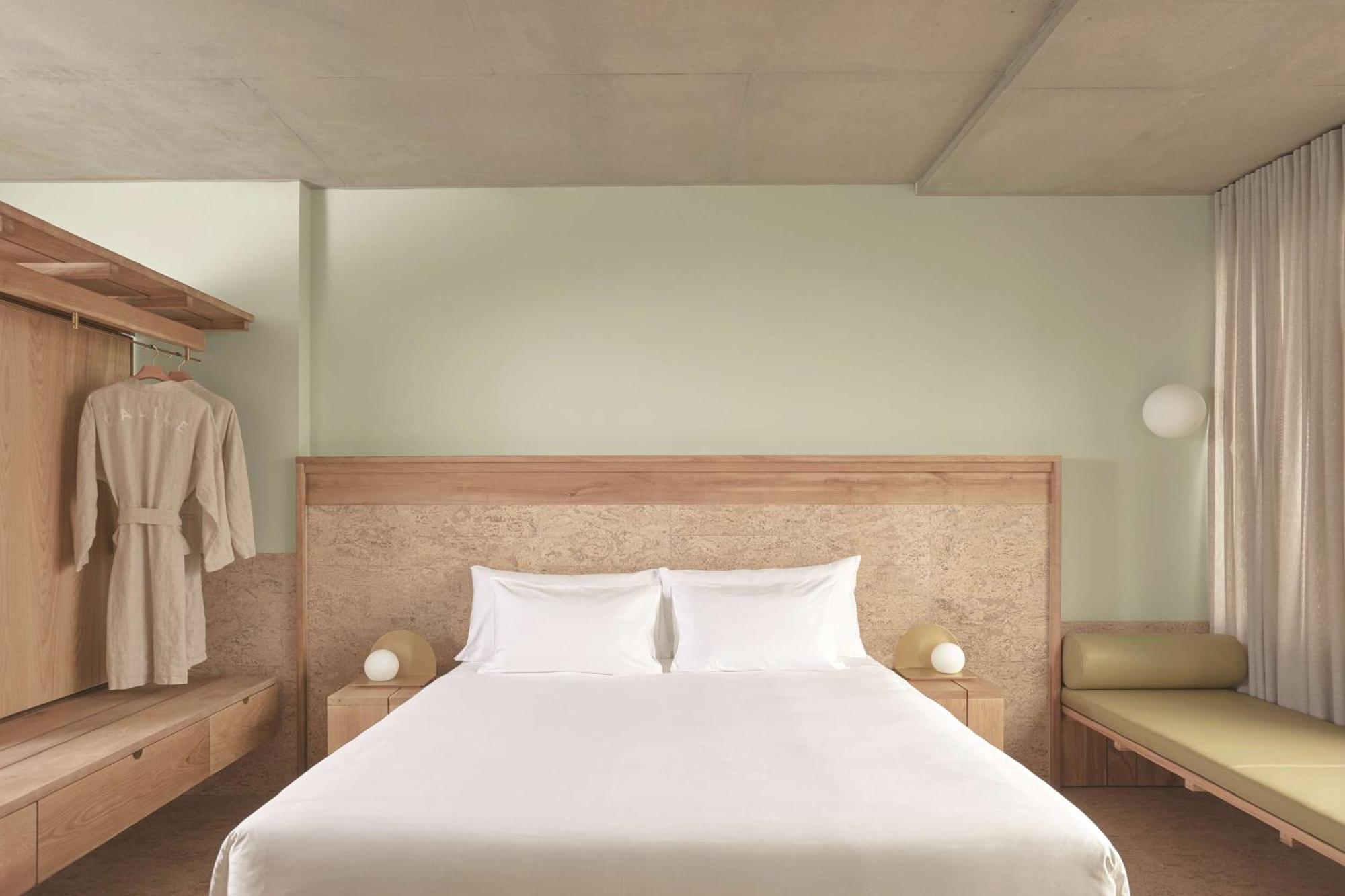 The Calile Hotel Brisbane Eksteriør bilde A bedroom at the hotel